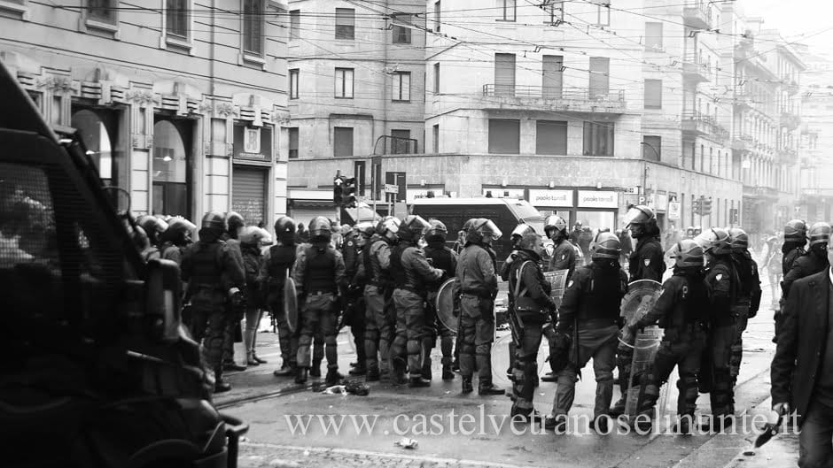 foto-expo-milano-black-bloc-1578